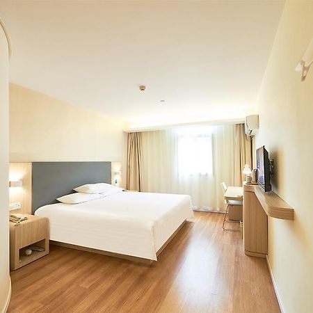 Hanting Hotel Fuzhou Wuyi Square Bagian luar foto