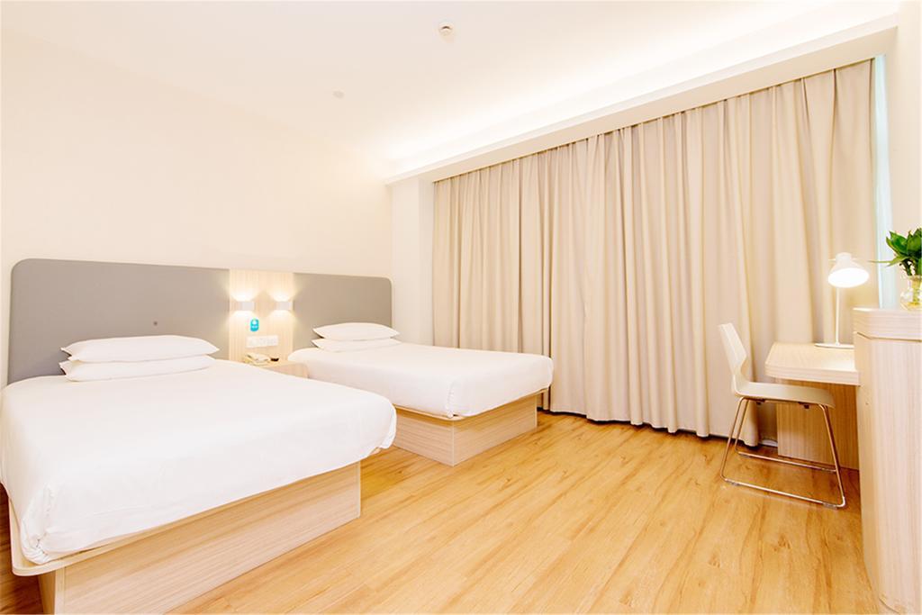 Hanting Hotel Fuzhou Wuyi Square Bagian luar foto