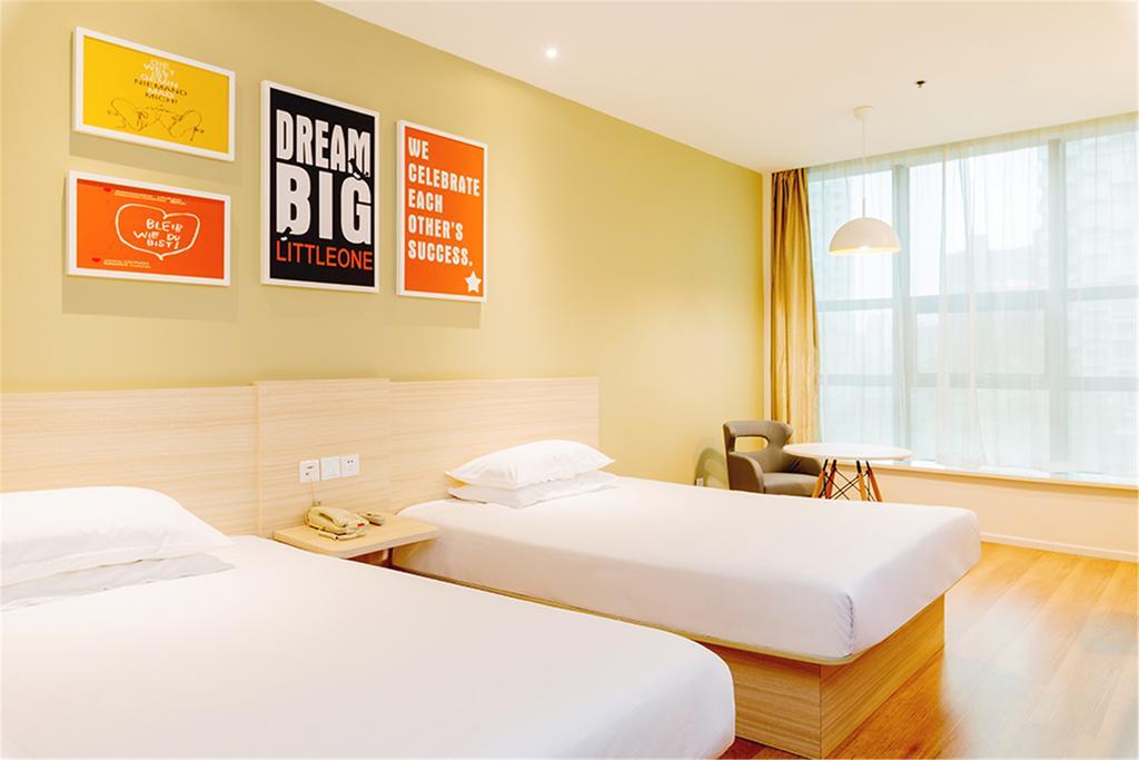 Hanting Hotel Fuzhou Wuyi Square Bagian luar foto
