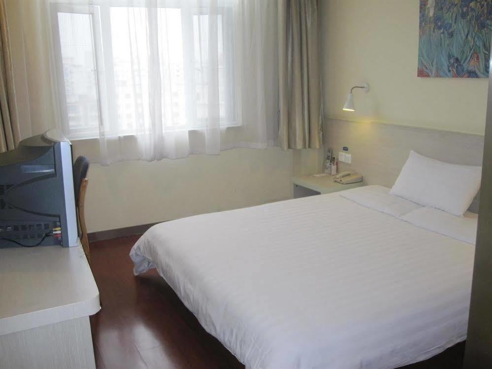 Hanting Hotel Fuzhou Wuyi Square Bagian luar foto